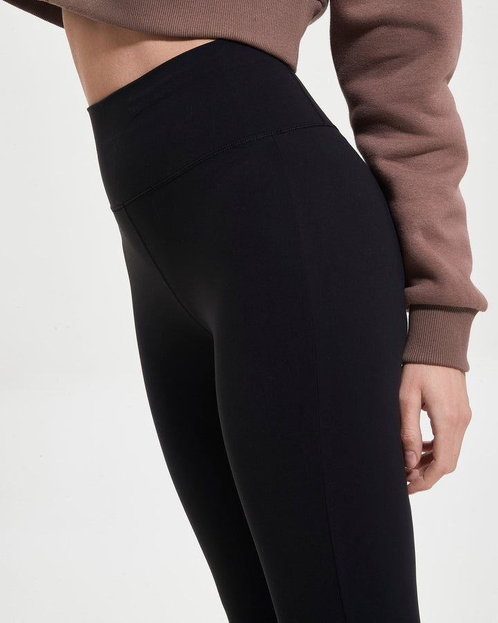 AptyBreath™ Flare Legging