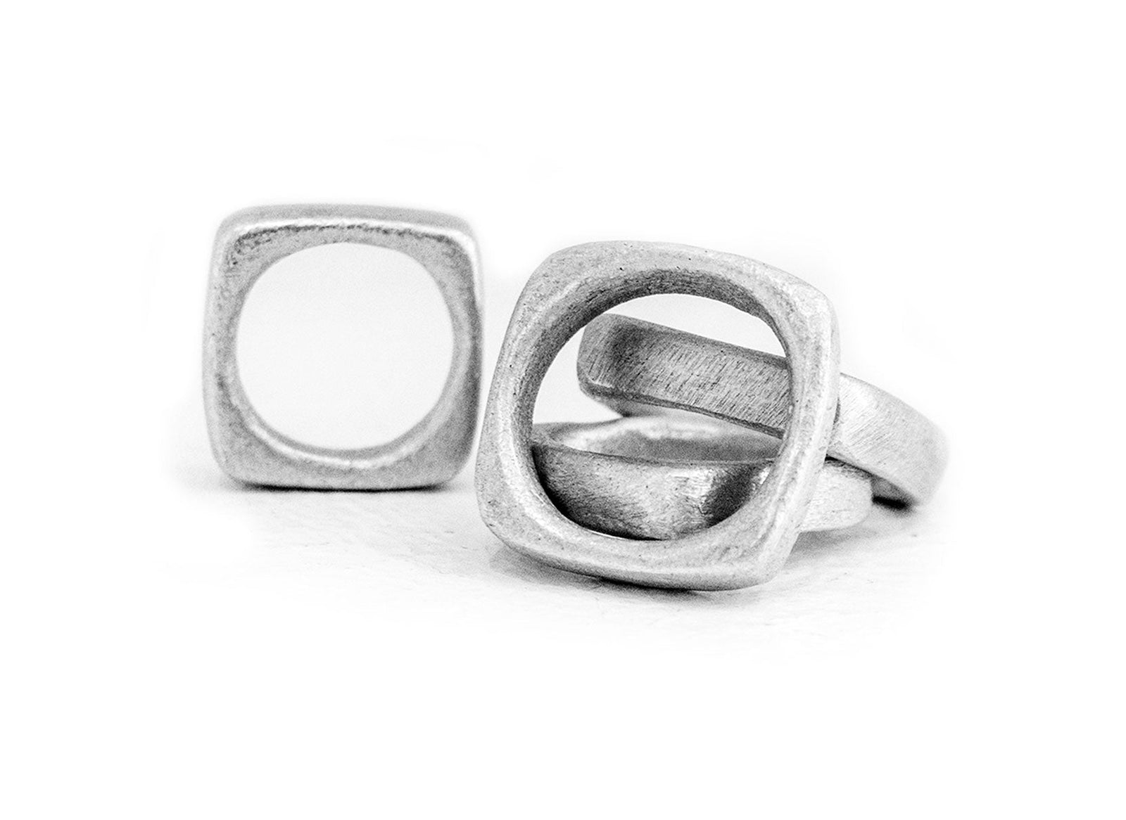 Anello Quadrato