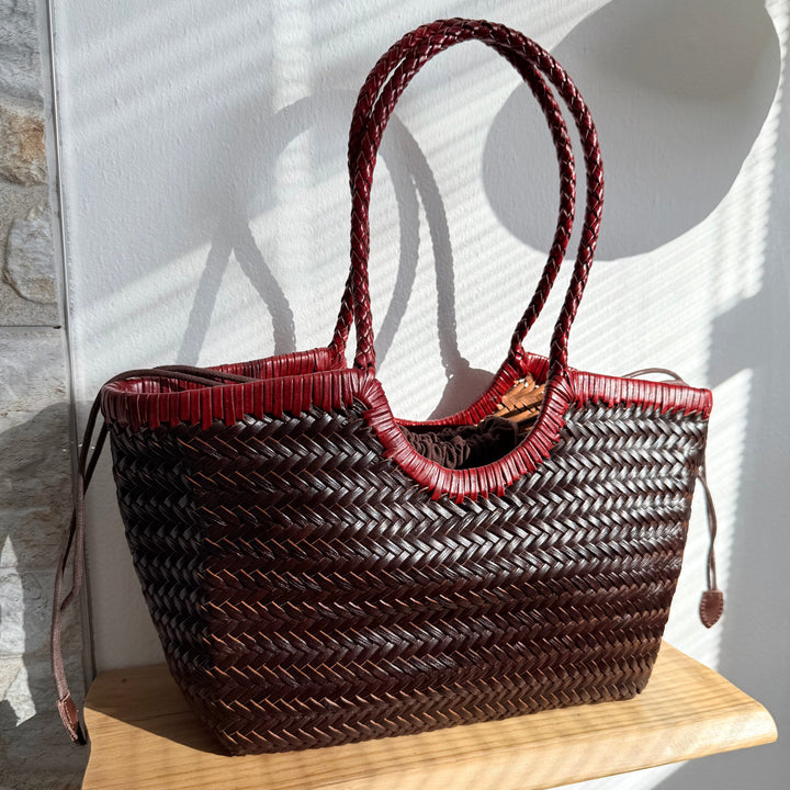 Carmel SOOK - Borsa in pelle intrecciata a mano - rosso rétro e caffè