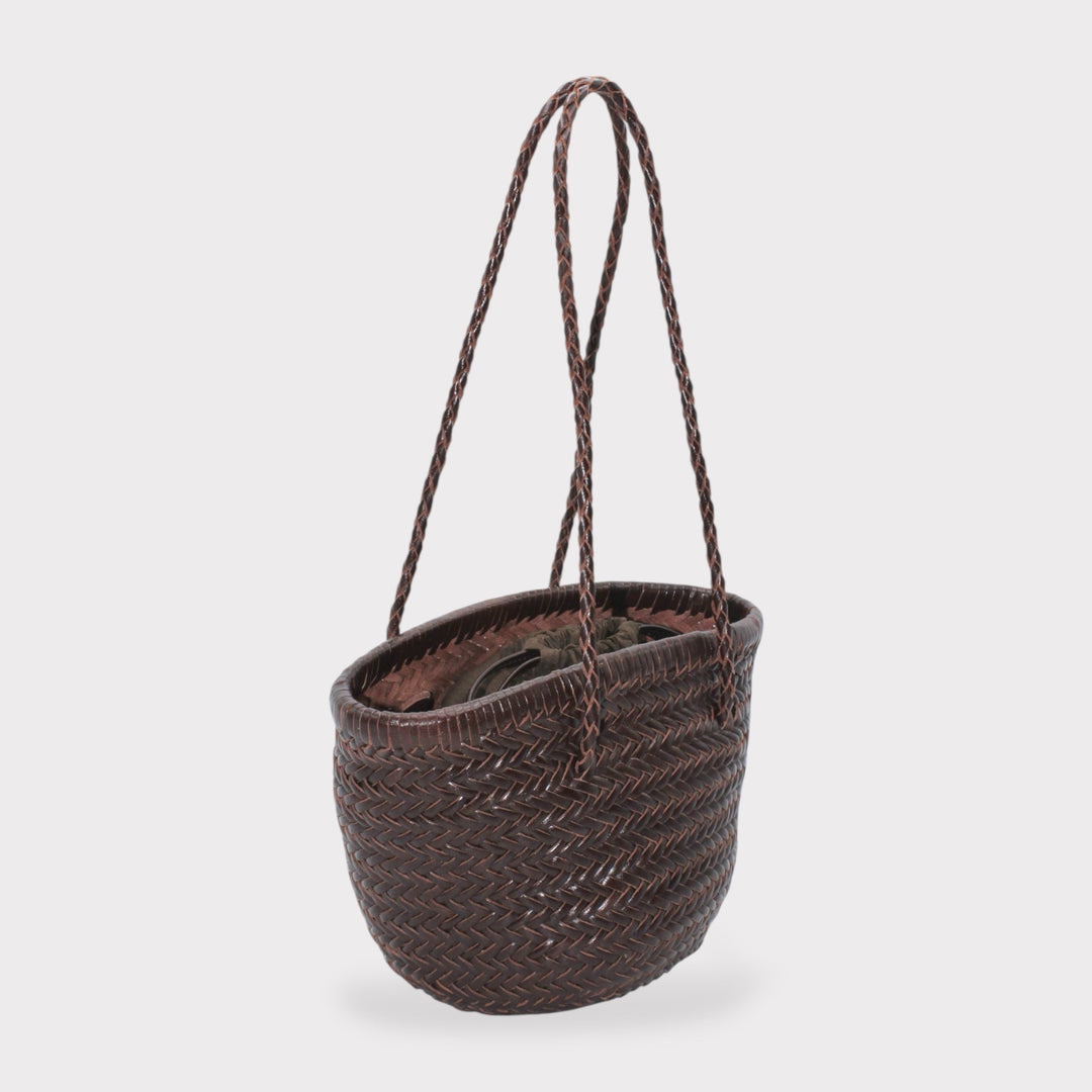 Carmel SOOK - Borsa a secchiello in pelle intrecciata a mano - cioccolato