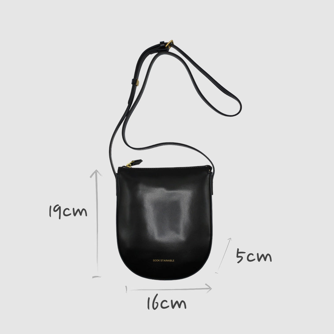 Eva SOOK - Borsa con cinturino in pelle di mela - nero