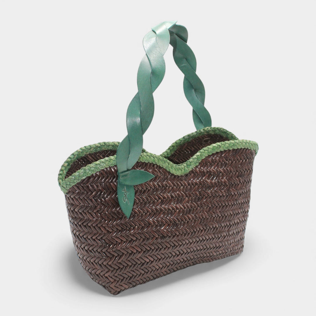 Léafa SOOK - Borsa a spalla in pelle conciata al vegetale - verde e caffè