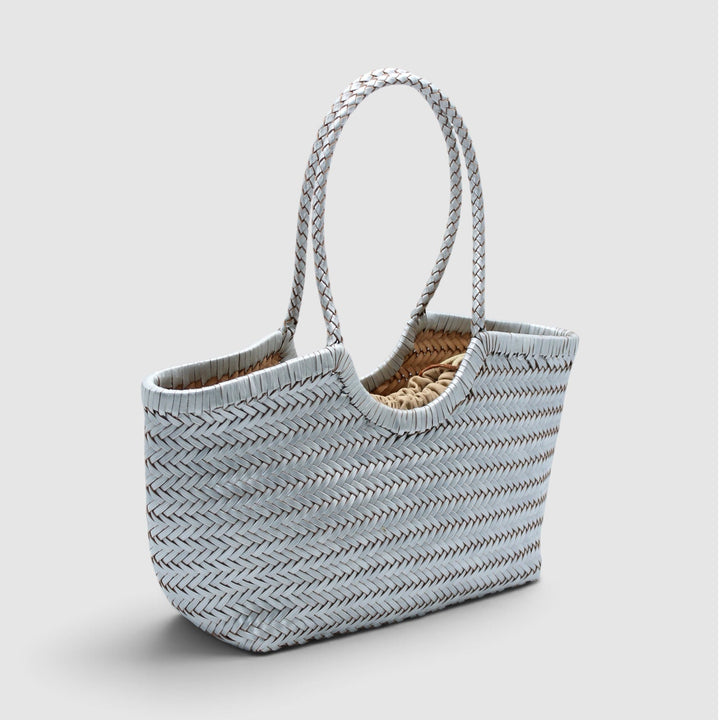 Tally SOOK - Borsa intrecciata a mano con finitura metallizzata - argento