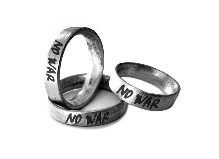 Anello No War