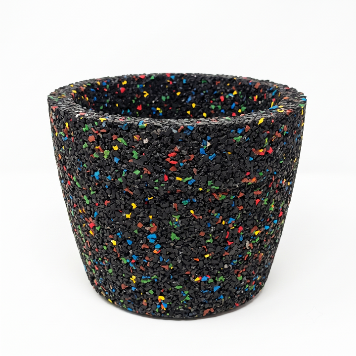 Vaso conico in gomma riciclata da pneumatici