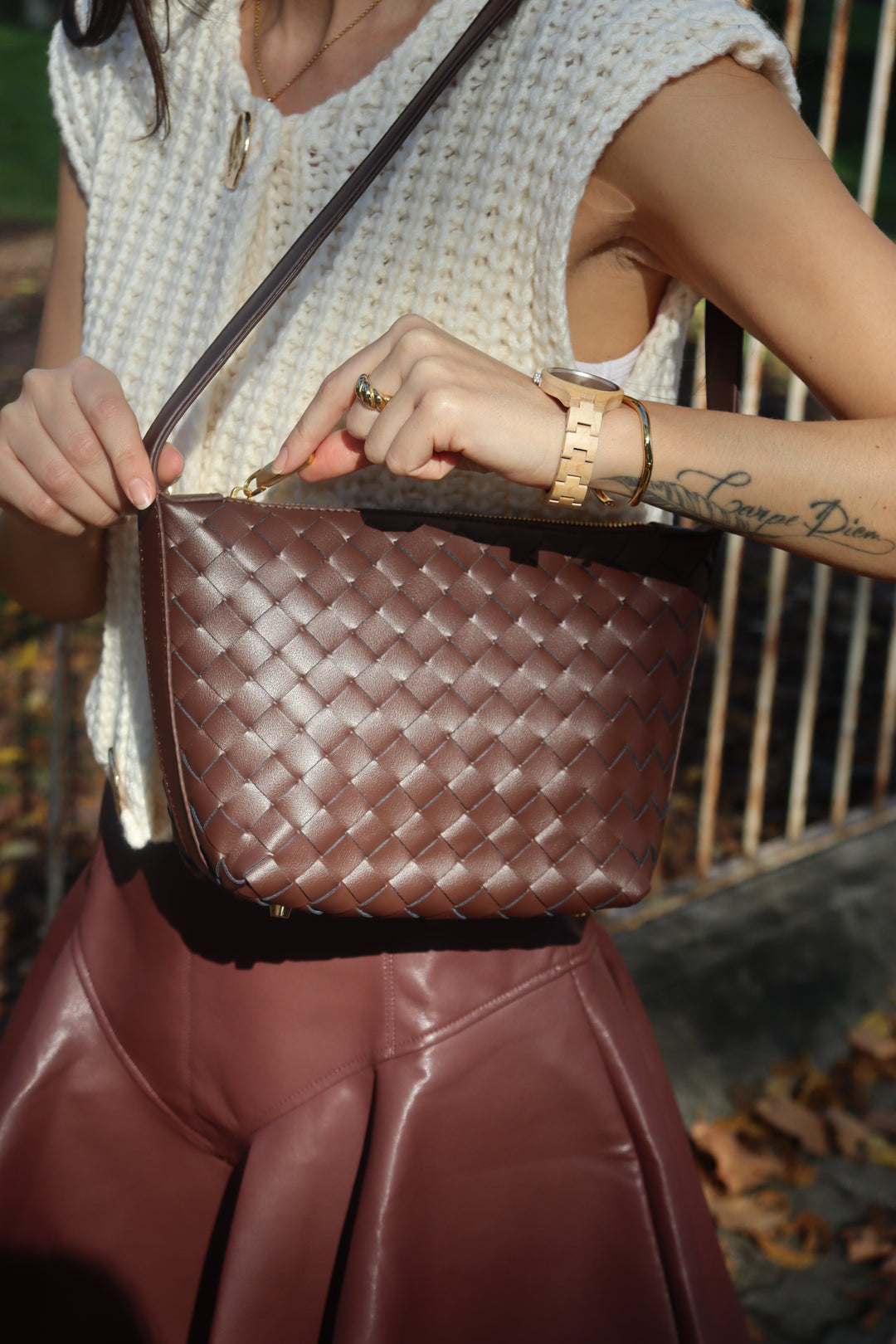 SOOK - Borsa in pelle intrecciata trasformabile in pochette