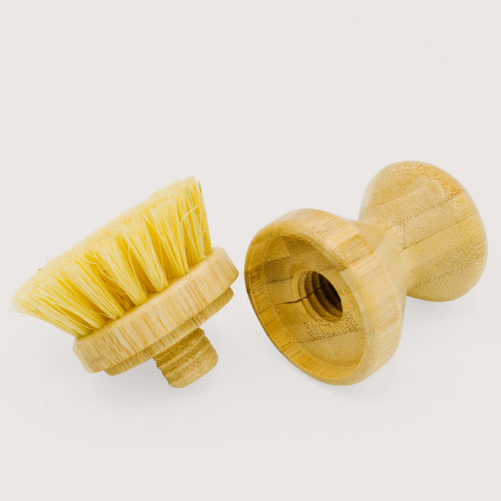 Spazzola piatti ecologica manico corto