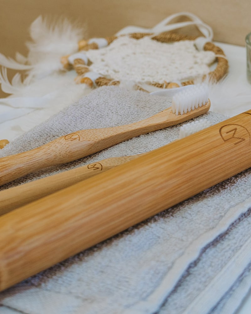 Tubo portaspazzolino in bambù