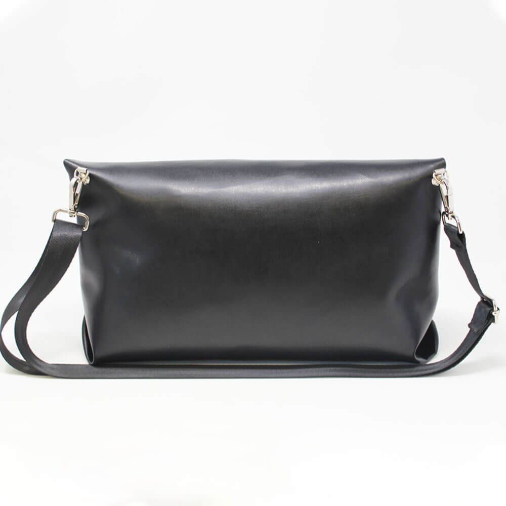 FLAP BG similpelle nero con chiusura in cintura oro BACK