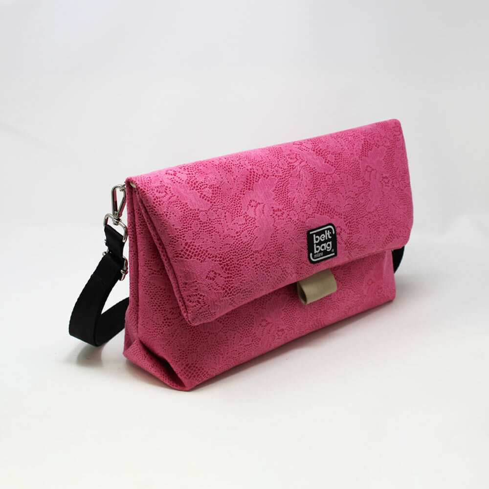 FLAP BG similpelle stampata fantasia floreale color rosa confetto con chiusura in cintura beige LAT