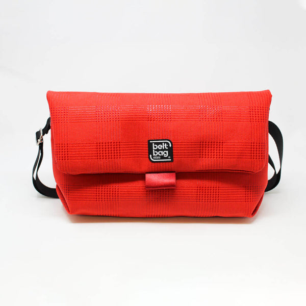 FLAP BG similpelle stampata tweed colore rosso con chiusura in cintura rossa FRONT