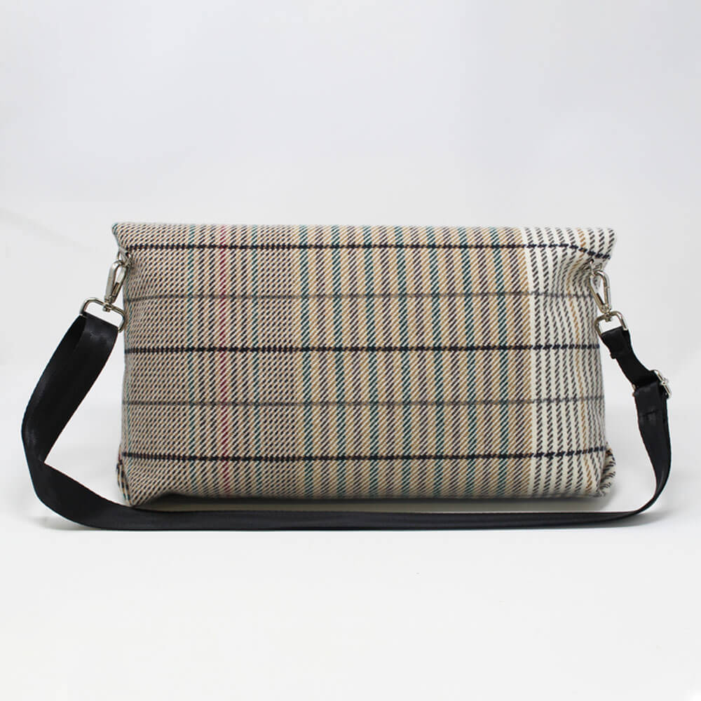 FLAP BG tweed beige righe verde-rosso con chiusura in cintura oro BACK