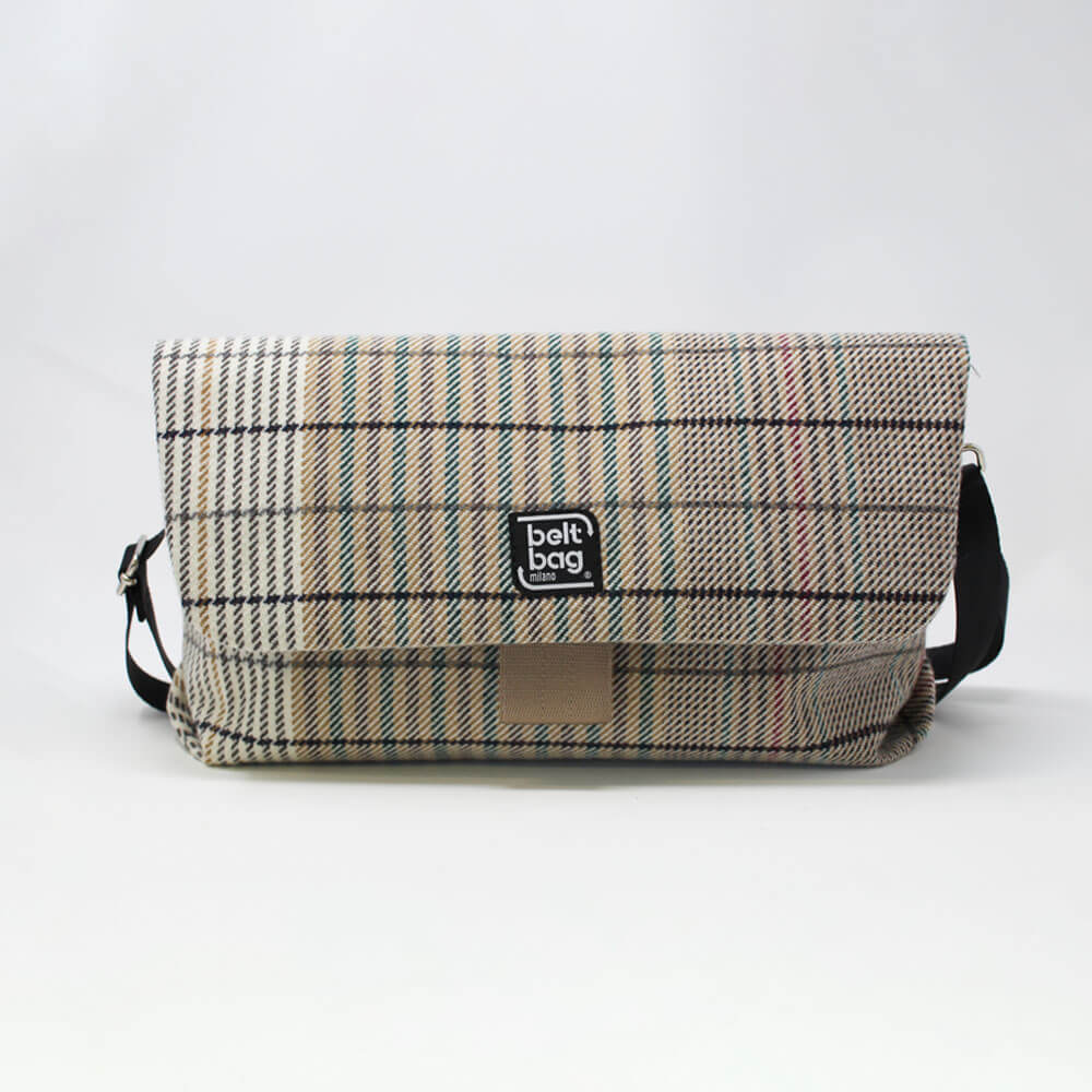 FLAP BG tweed beige righe verde-rosso con chiusura in cintura oro FRONT