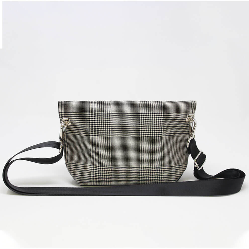 FLAP MN tweed scozzese bianco-nero con chiusura in cintura acquamarina BACK
