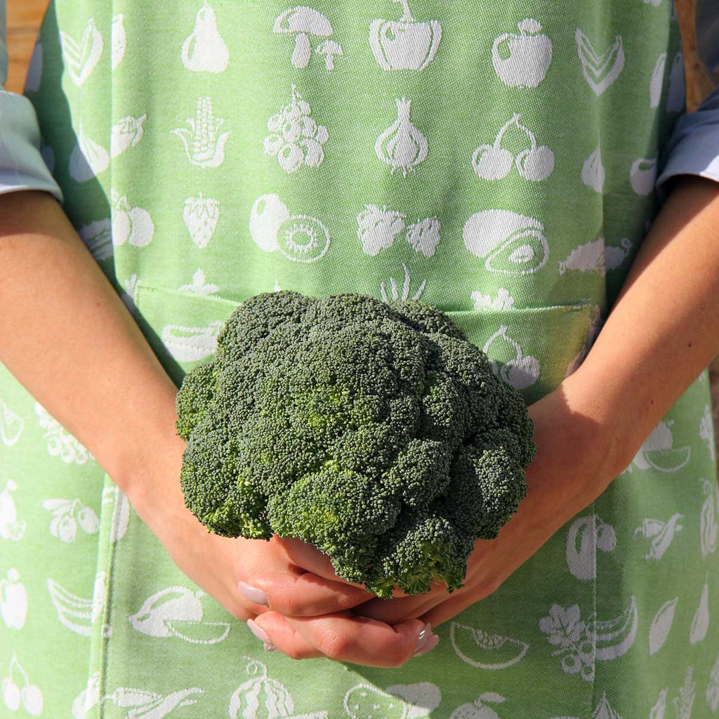 Grembiule di puro cotone biologico jacquard fruits verde con cavolfiore e ragazza
