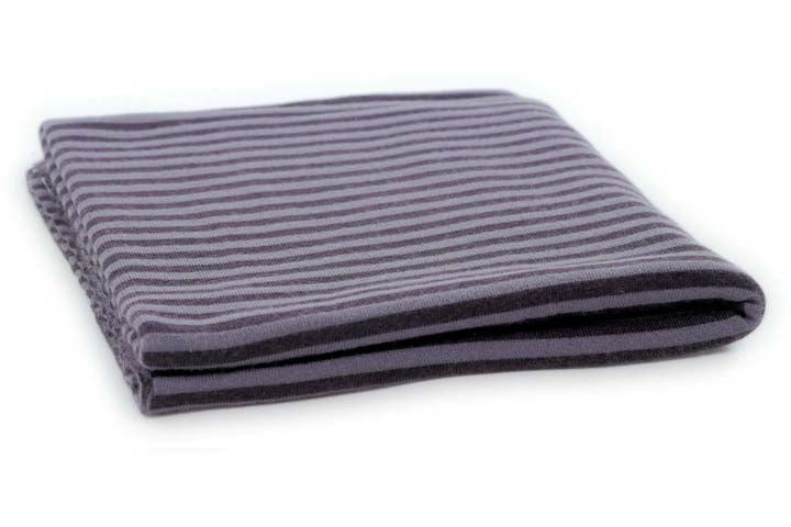 Copertina per culla in cashmere e seta blu scuro | denim chiaro