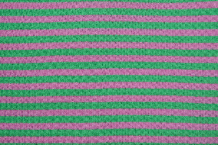 Copertina per lettino in cashmere e seta verde erba | rosa vivo