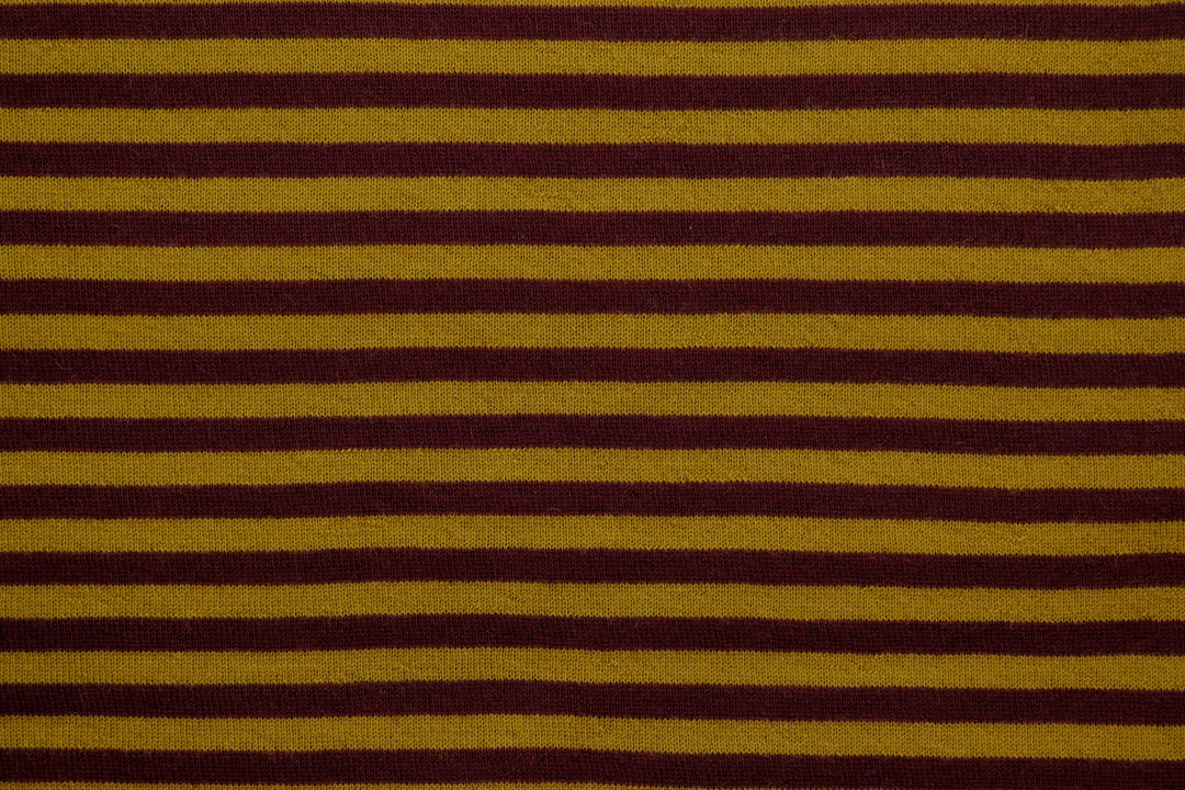 Copertina per culla in cashmere e seta senape | borgogna