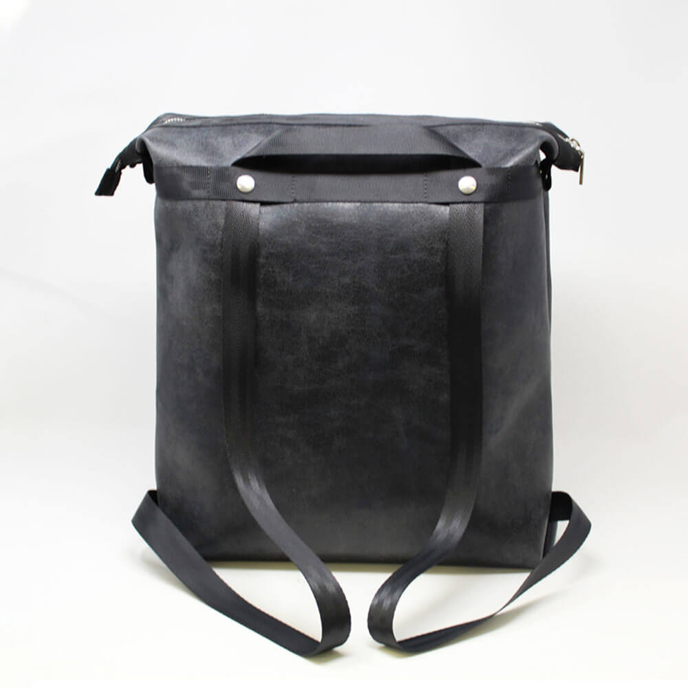 URBN similpelle effetto vintage colore nero BACK