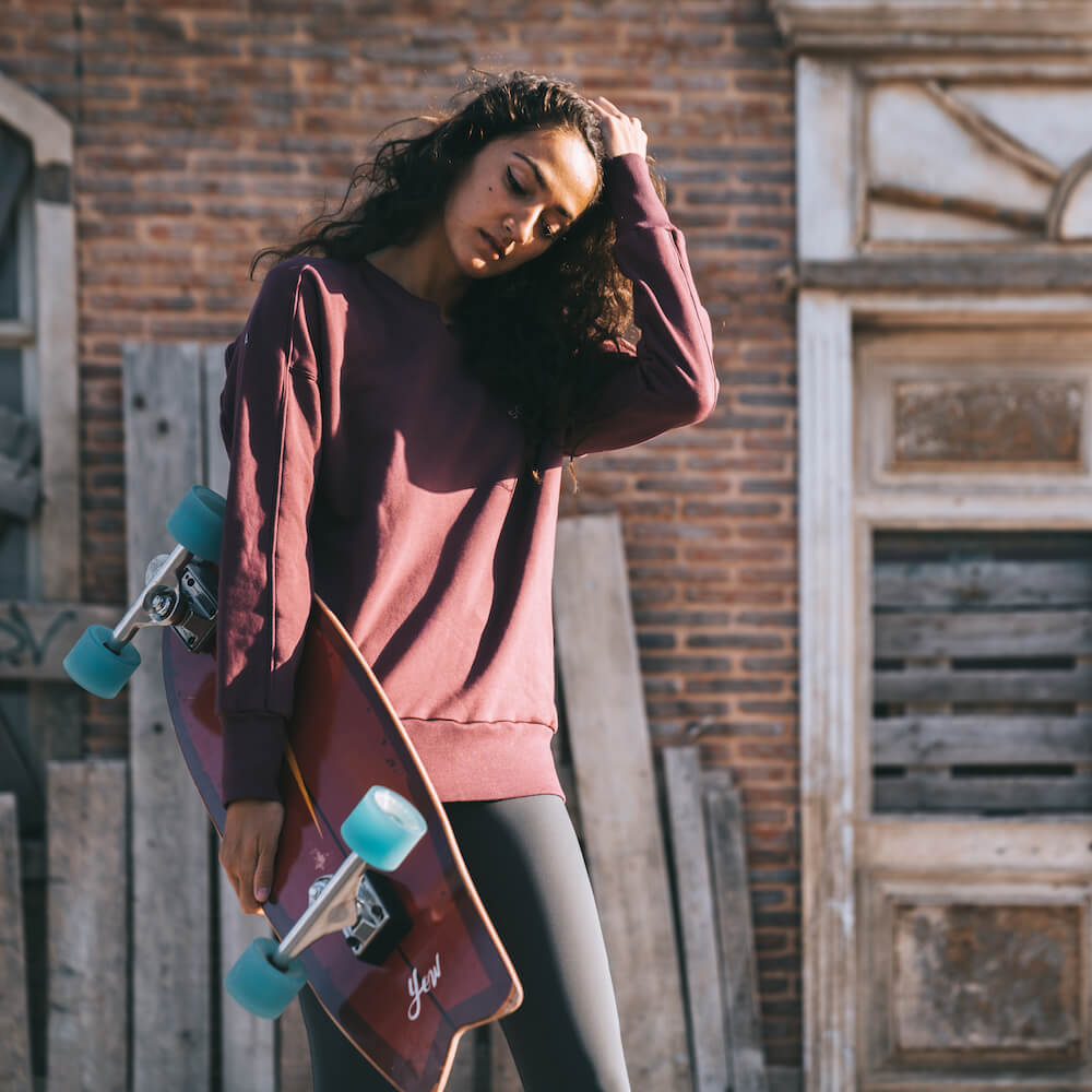 sweatshirt grape pomace organic cotton